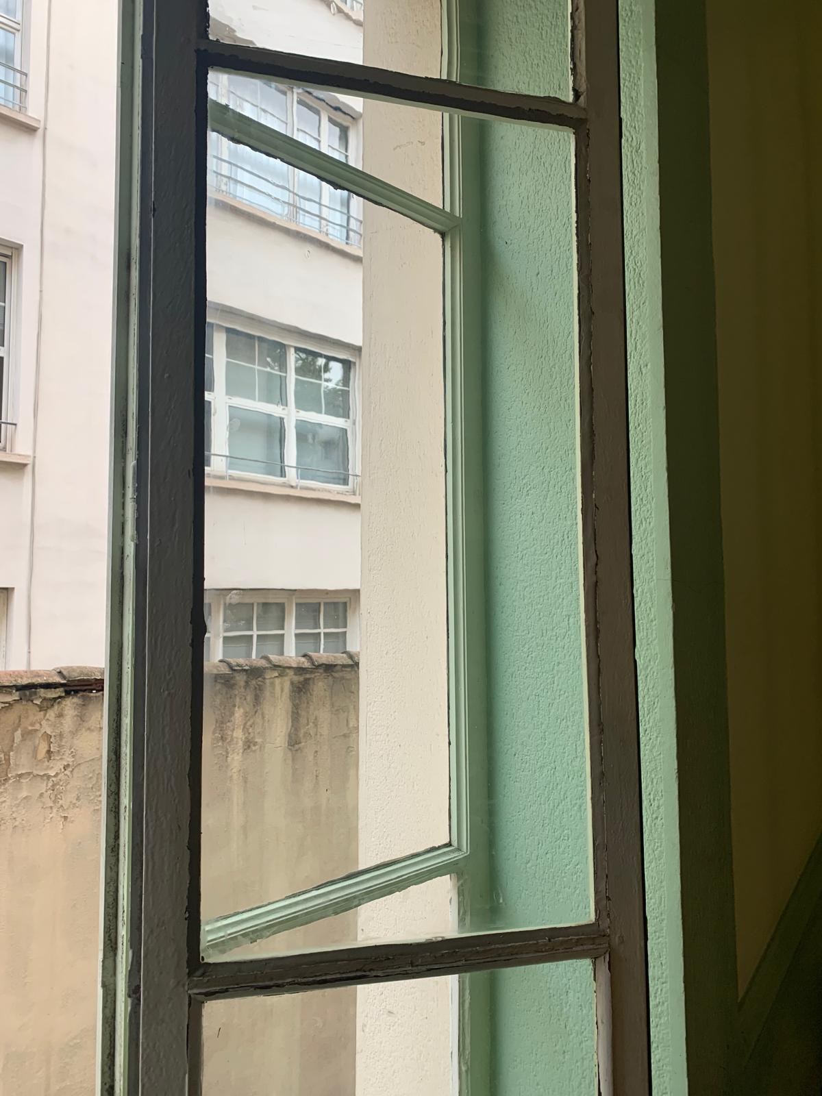 Réparation fenêtre à Villeurbanne - chantier 1